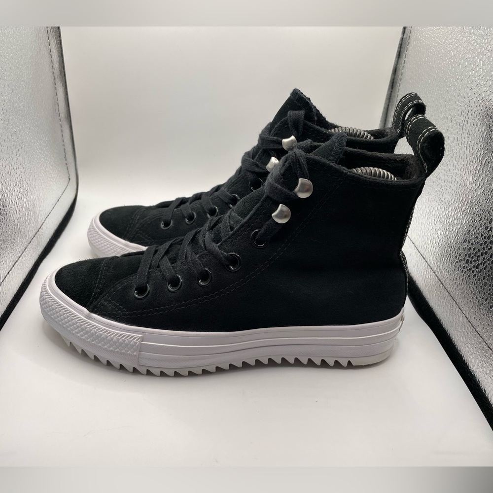 Converse All Star Women's Black Leather hi sneakers size 5